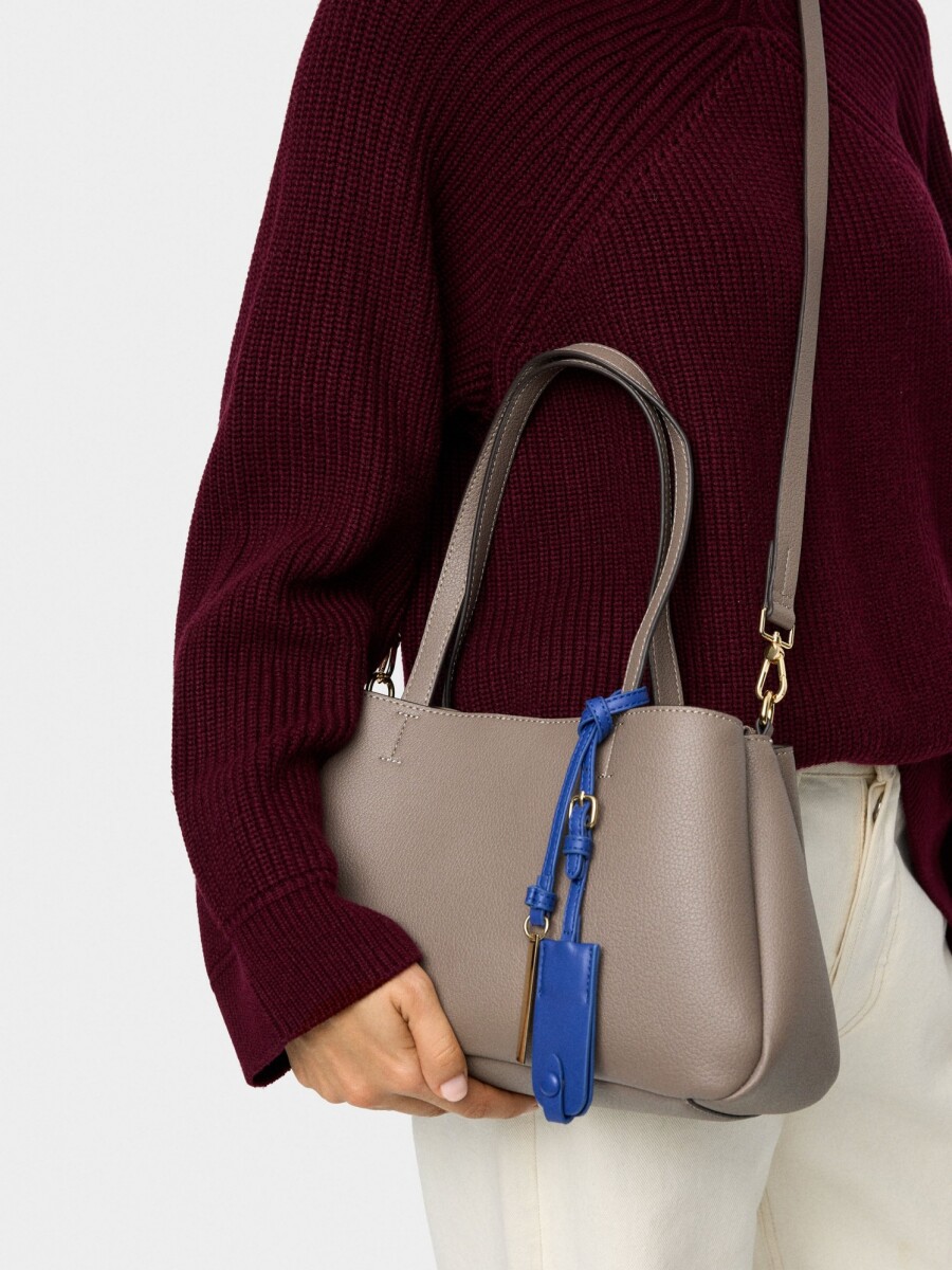 Bolso Tote Liso Con Colgante taupe