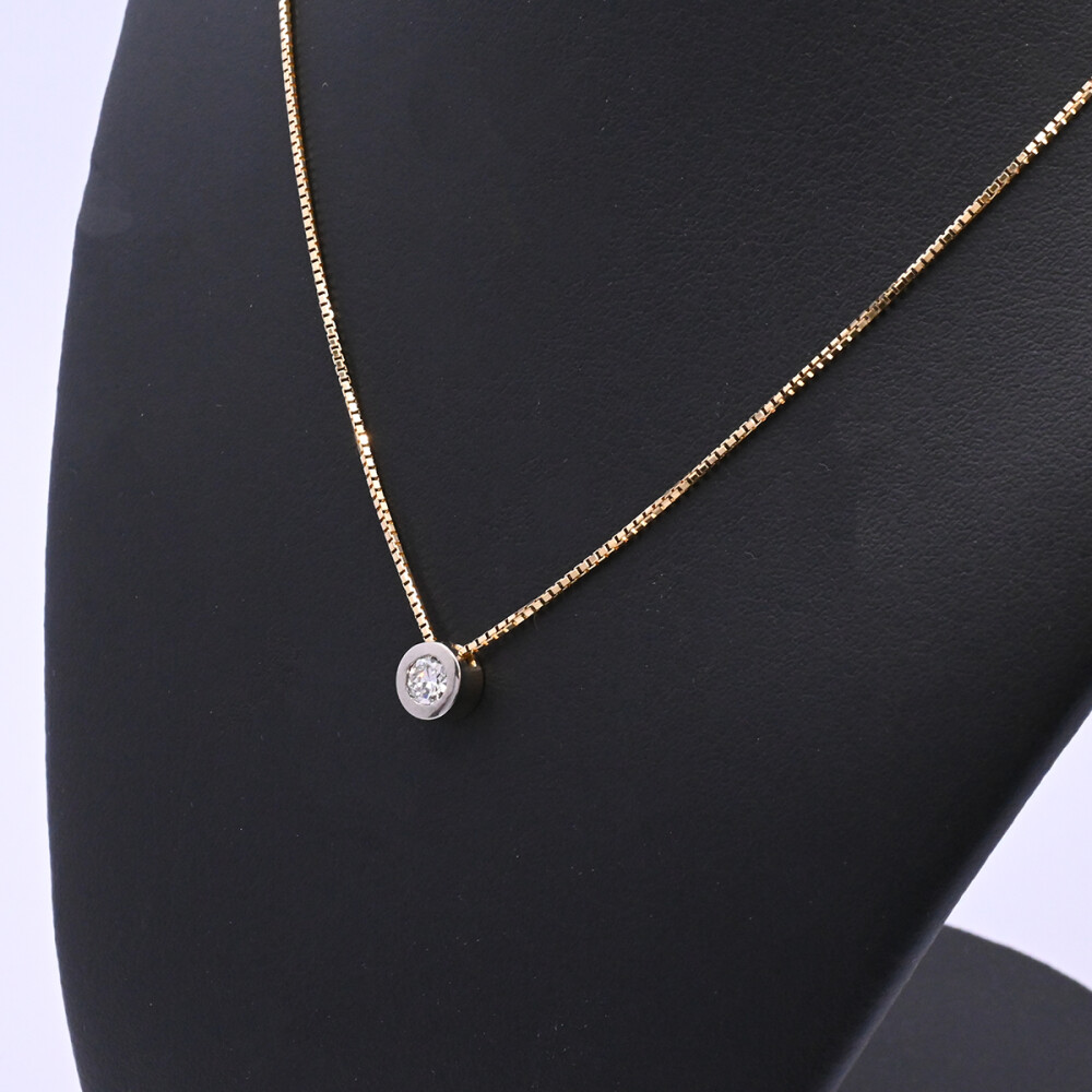 Cadena oro 18k veneciana con dije 2 tonos con brillante. Cadena oro 18k veneciana con dije 2 tonos con brillante.
