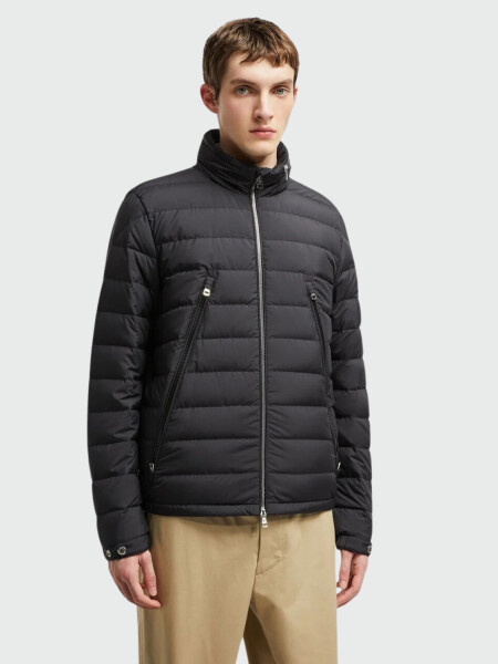 Moncler - Chaqueta corta con capucha Alfit Negro
