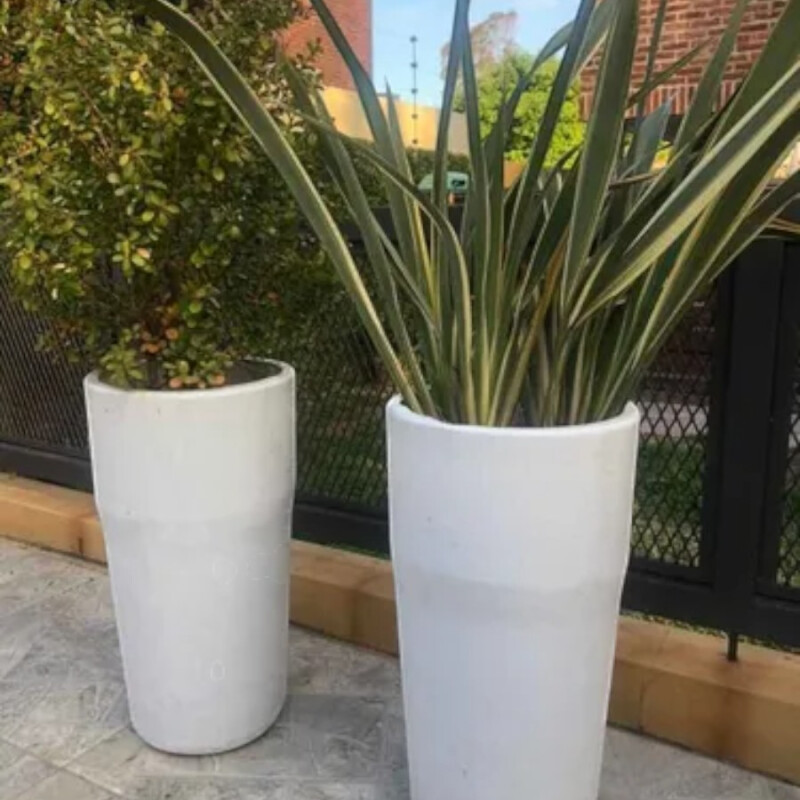 Macetón Plástico 55x28 cm Macetón Plástico 55x28 cm