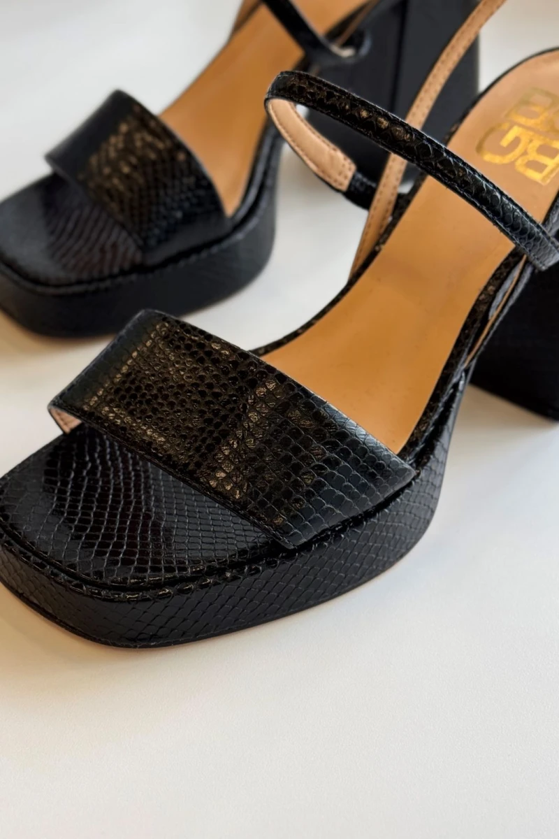 Sandalia Minori negro 40