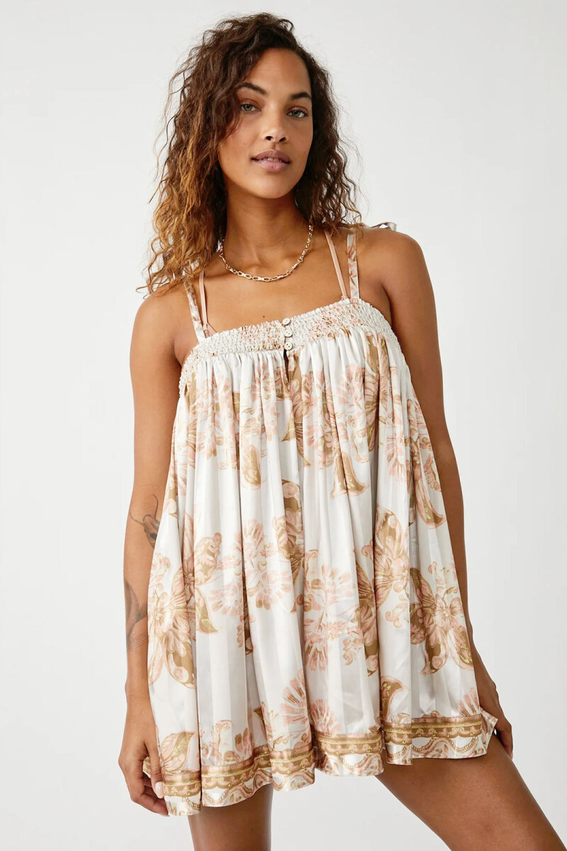 RULE THE WORLD ROMPER Marfil