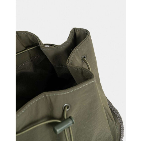 Mochila Puffy Negro Verde Kaki