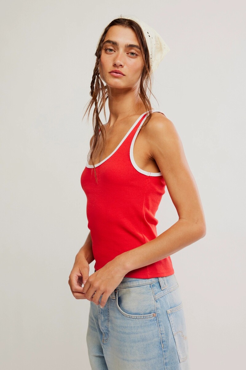 MOXIE TANK Rojo