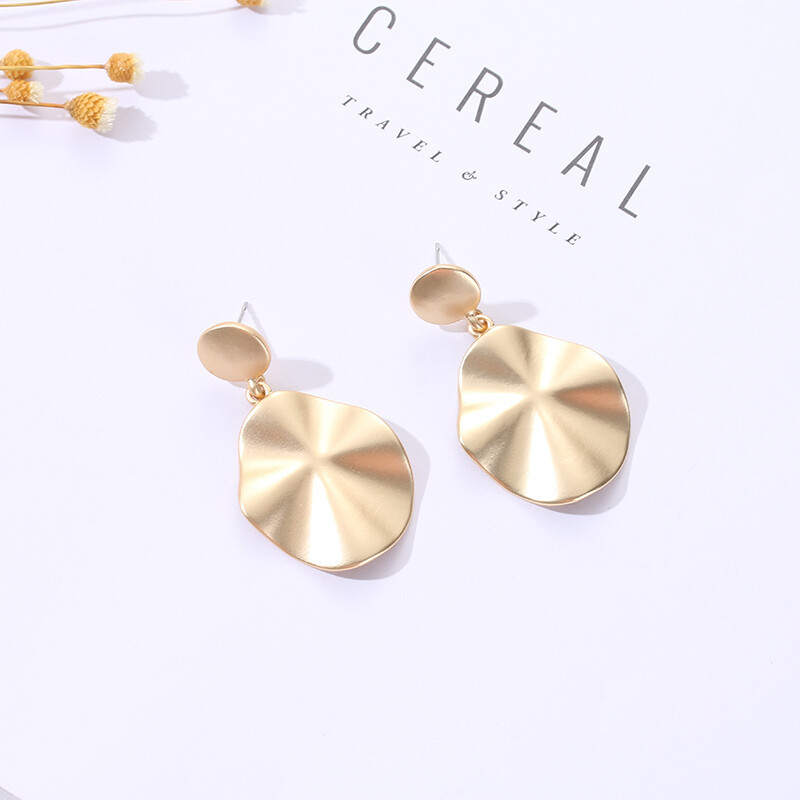 Pendientes En Forma De Lágrmia Con Textura Pendientes En Forma De Lágrmia Con Textura