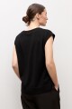 Chaleco escote V negro
