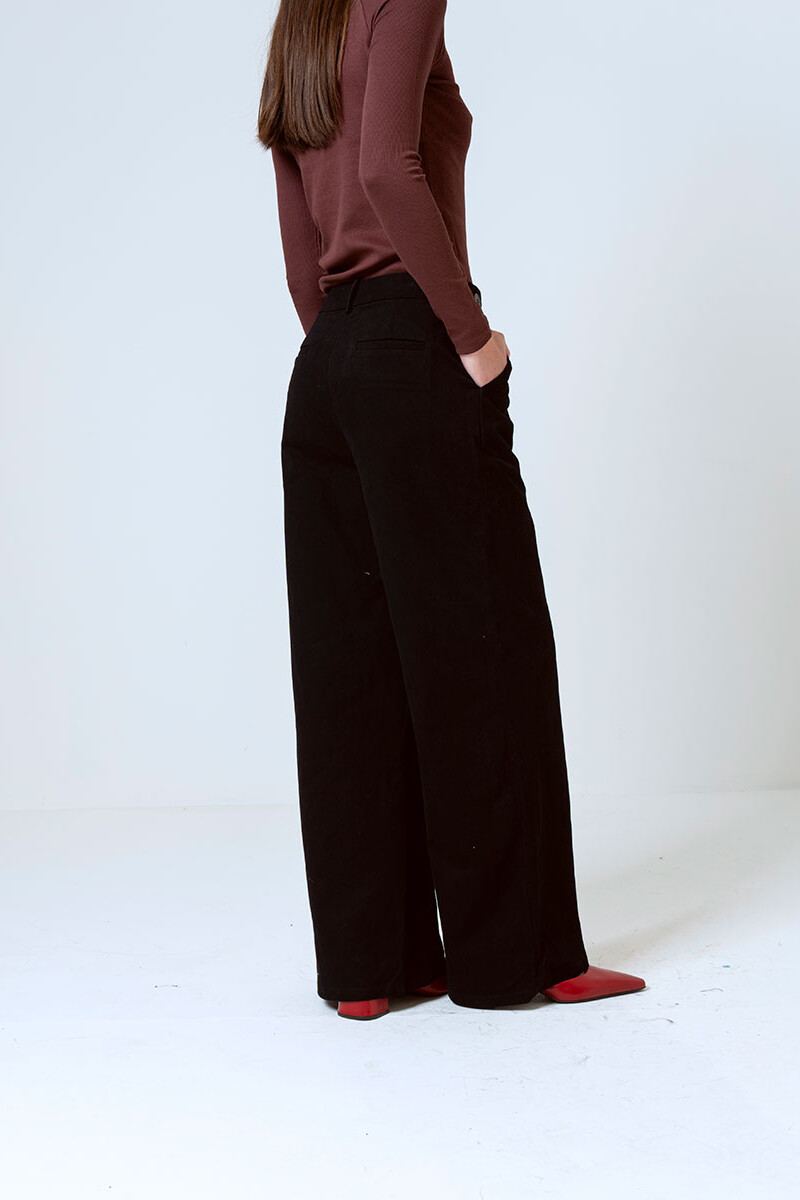 Cuma Black