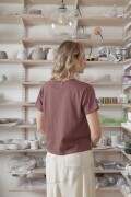 Remera Silencio MARRON
