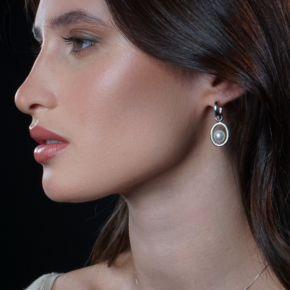 Caravanas Magnolia de plata 925 y perlas 