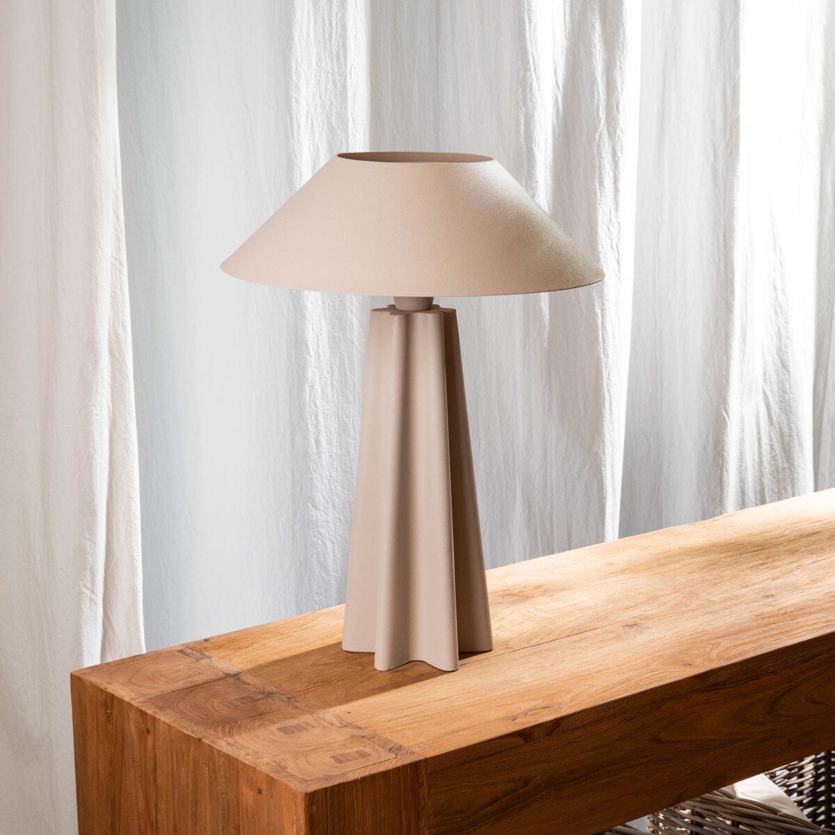 Lámpara de mesa, kukai 