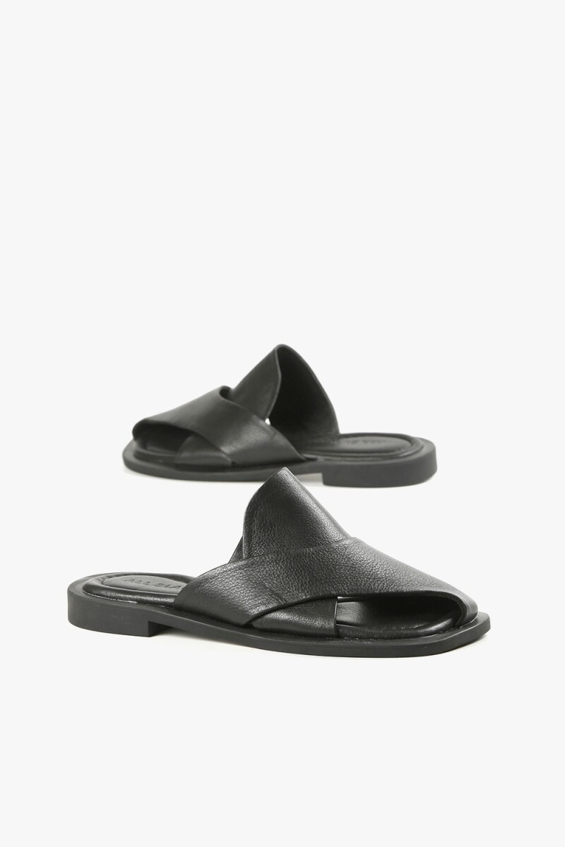 SANDALIA TOE SLIDE Negro