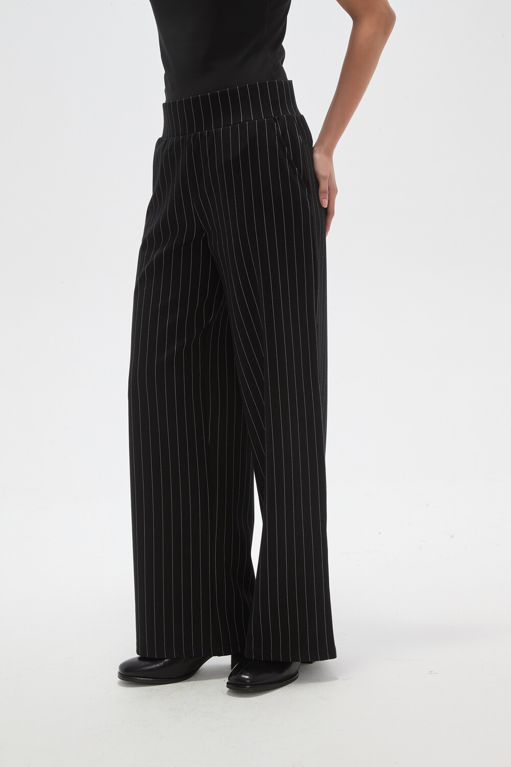 Pantalon Saeta Estampado 2