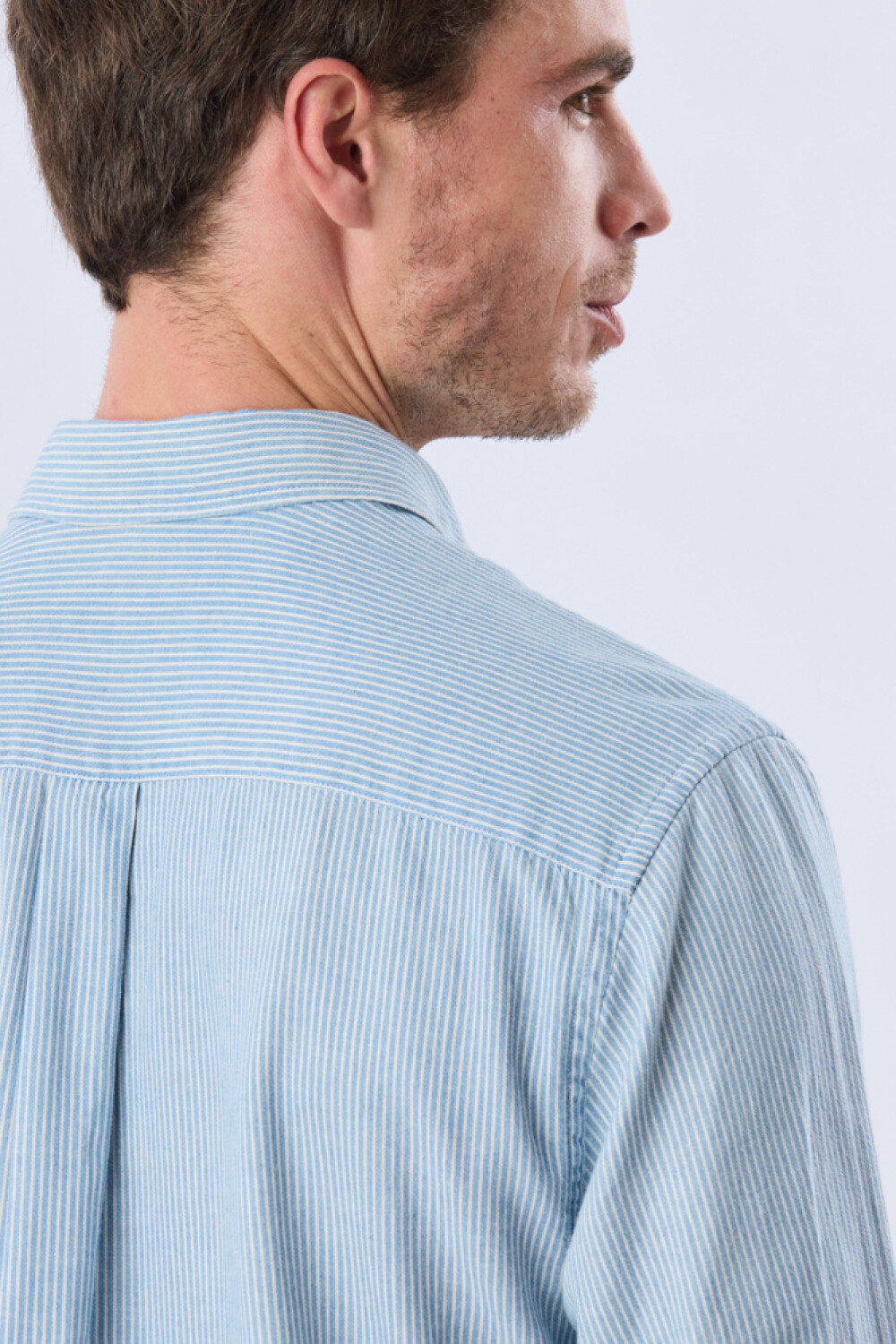 CAMISA RAYADA DE LINO Azul