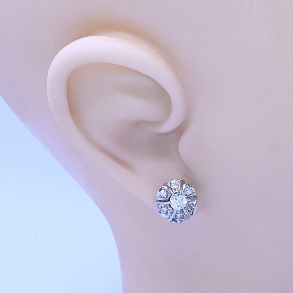 Caravanas antiguas oro 18k 2 tonos con brillantes. Caravanas antiguas oro 18k 2 tonos con brillantes.