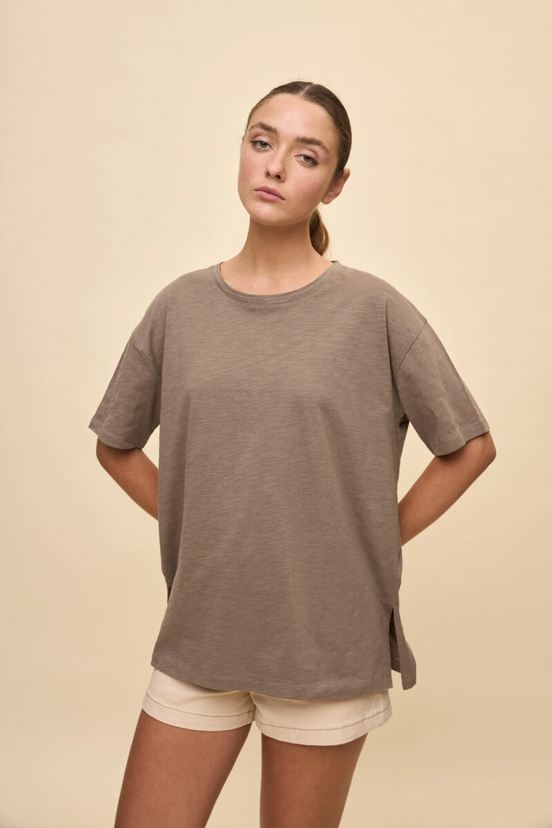 Remera Allie Beendict 