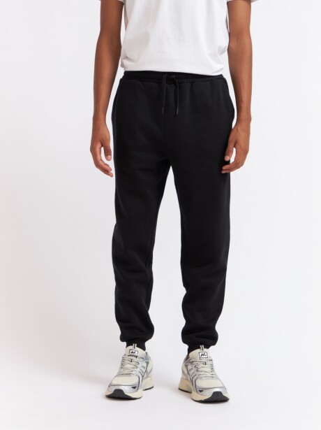 JOGGER AGUILA NEGRO