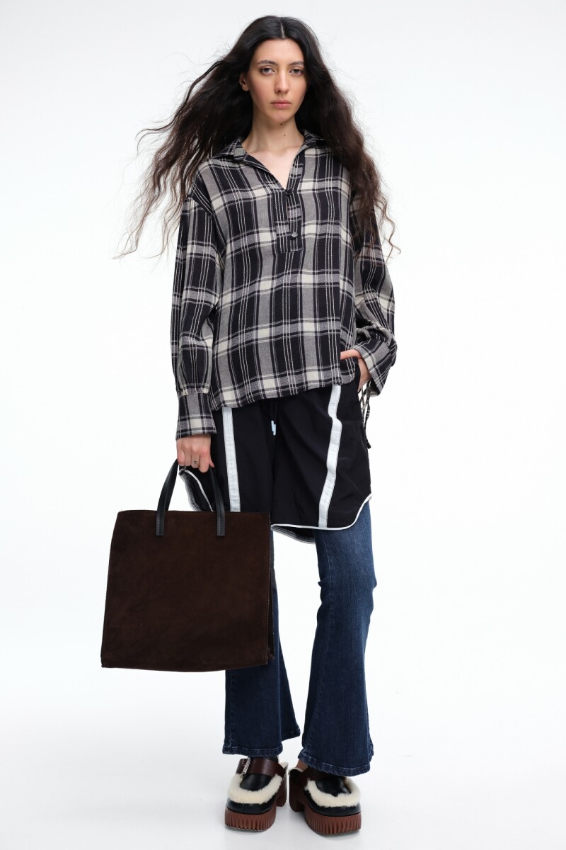 CAMISA ESPALDA ENCAJE Negro