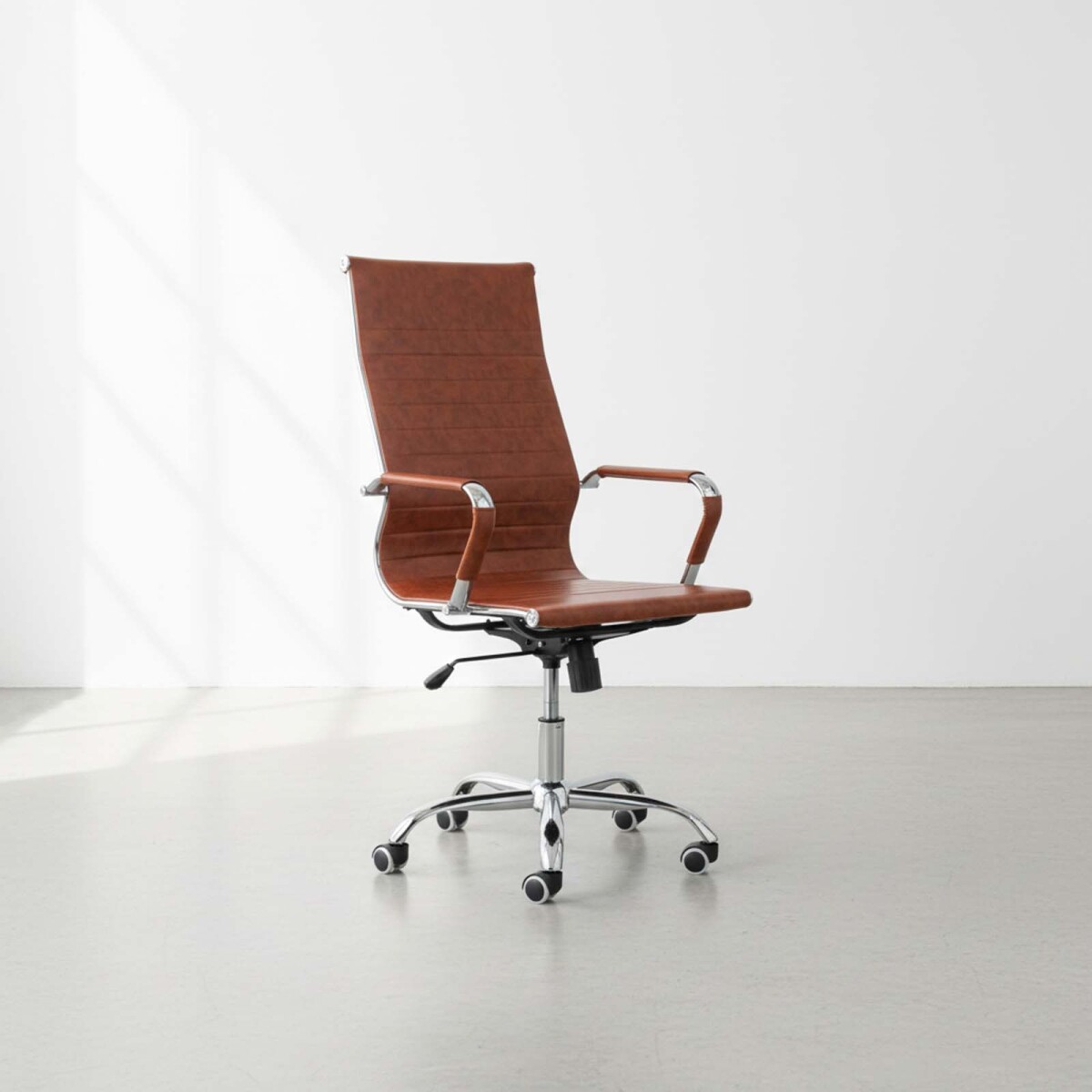 ASIENTO DE OFICINA - PU MARRON D-101/HY-529 