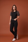 Remera Fiorella. Remera Fiorella.