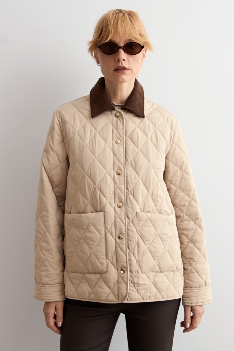 Campera capitoneada cuello pana beige claro
