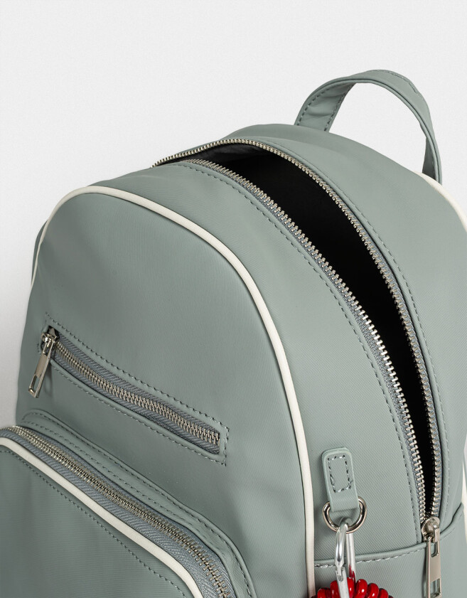 Mochilas Urbanas Mochila Cuerina Gris - Gris Medio