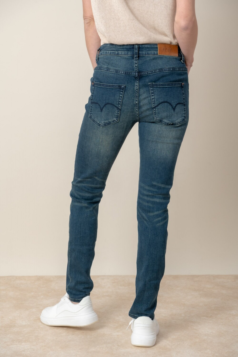 JEAN ALYA JEAN ALYA