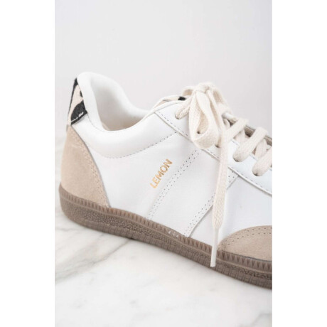 Zapatilla Cuero Nacar