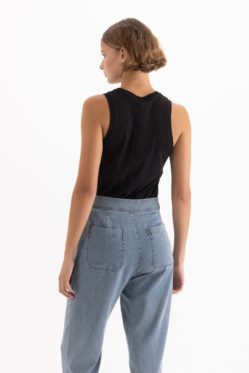 MUSCULOSA MUMI Negro