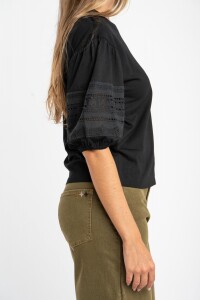 Remera Algodón Combinada Negro