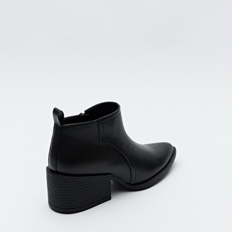 ZAPATO TROPOS Negro