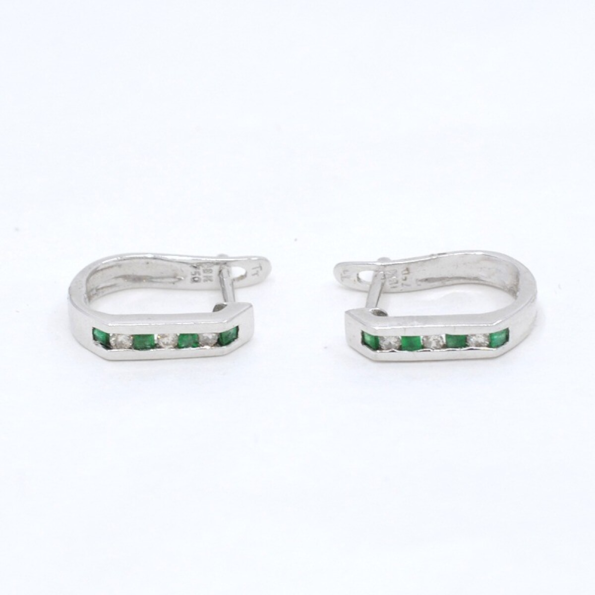 Caravanas En Oro 18K Blanco, Brillantes Y Esmeraldas 