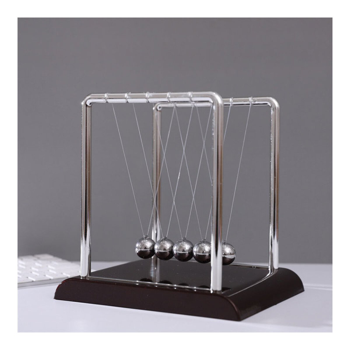 2x1 Péndulo de Newton - 2x1 Péndulo De Newton 