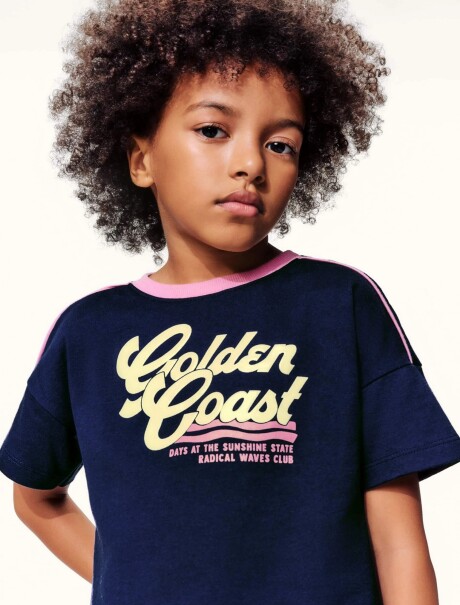 CAMISETA INFANTIL CON ESTAMPA AZUL