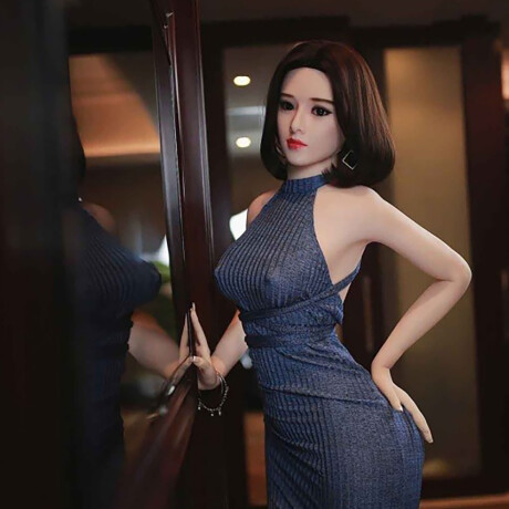 Muñeca Super Realista Junying 166cm Articulada Muñeca Super Realista Junying 166cm Articulada