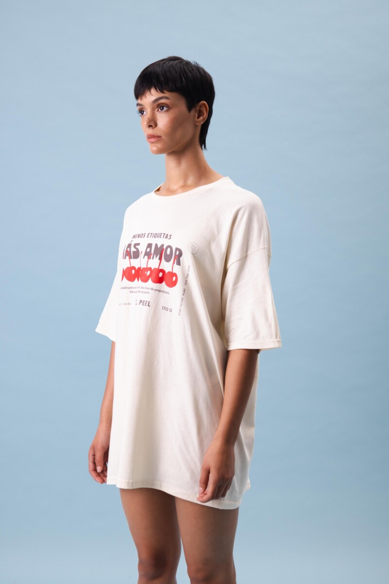 Remera Más Amor Crema