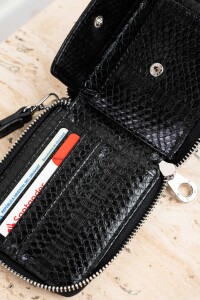 Billetera Tachas Negro