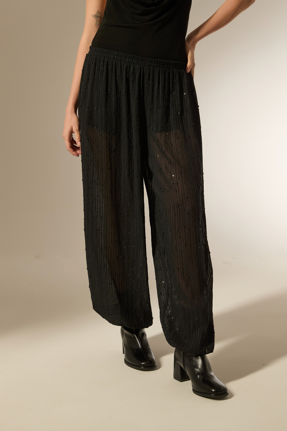 Babucha Kalya Negro