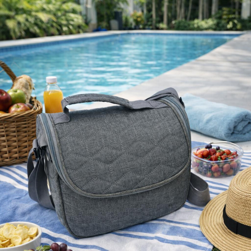 Lunchera Térmica Impermeable con Cierre de facil Apertura Gris