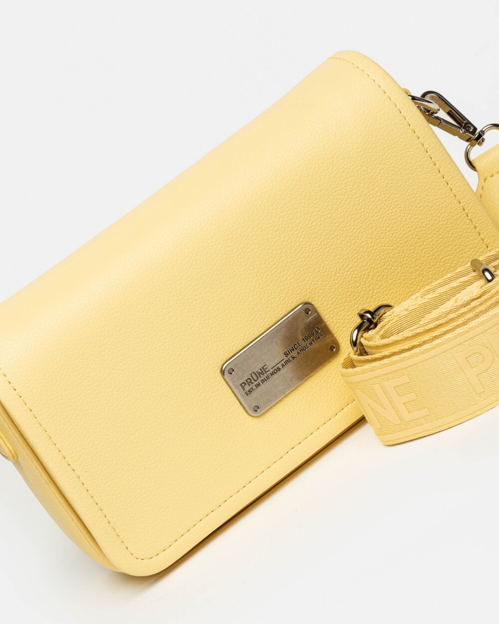 Bandolera Air en efecto cuero graneado Amarillo