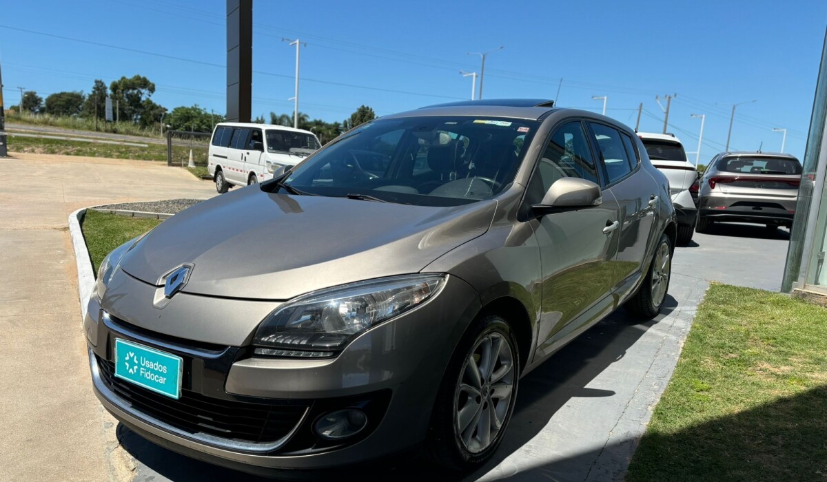 Renault Megane Privilege - 2014 Renault Megane Privilege - 2014