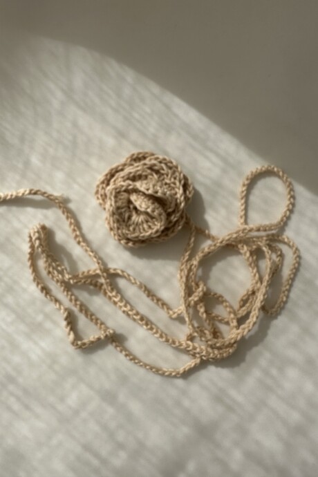 CHOKER TEJIDO FLEUR BEIGE