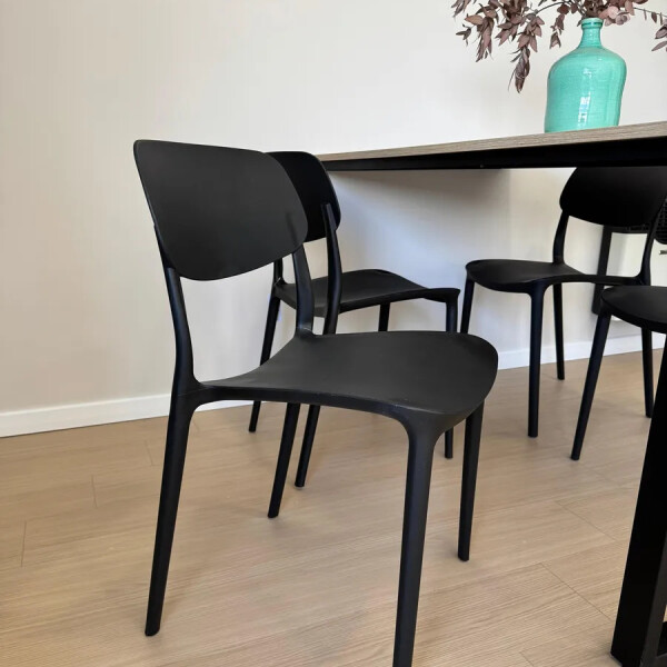 Silla Comedor Cocina Venecia Polipropileno Apilable Nórdica Negro 1