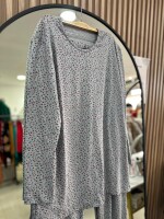Pijama Paz Gris flores