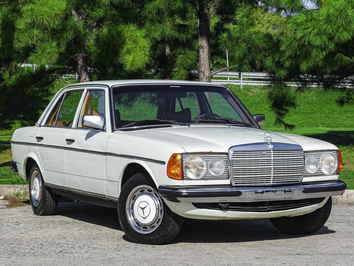 Mercedes-Benz 250S 2.5 | Permuta / Financia Mercedes-Benz 250S 2.5 | Permuta / Financia