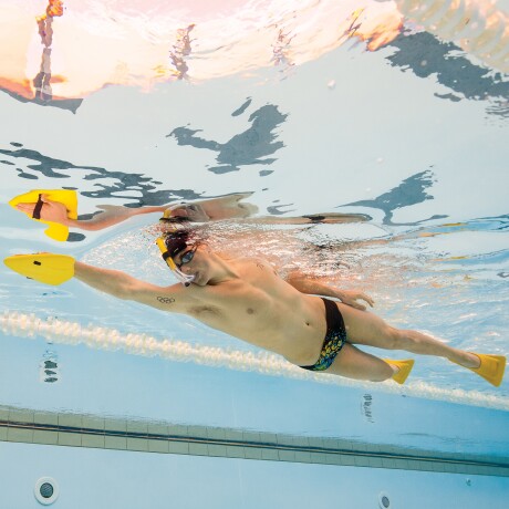 Finis - Tabla Alignment Kickboard 1.05.042 - para Entrenamiento: Patadas Estándar, Patadas Laterales 001