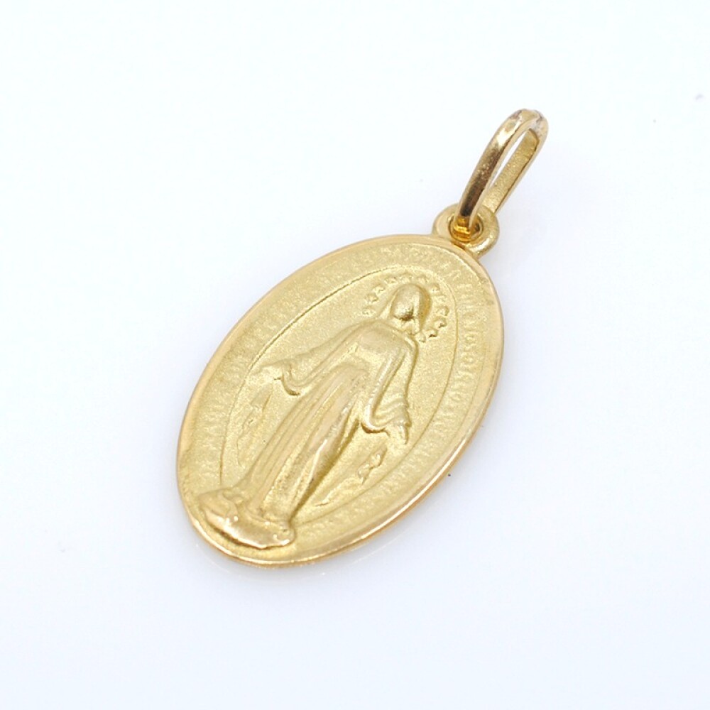 Medalla oro 18k virgen milagrosa. Medidas 2.4 x 1.5 cm Medalla oro 18k virgen milagrosa. Medidas 2.4 x 1.5 cm