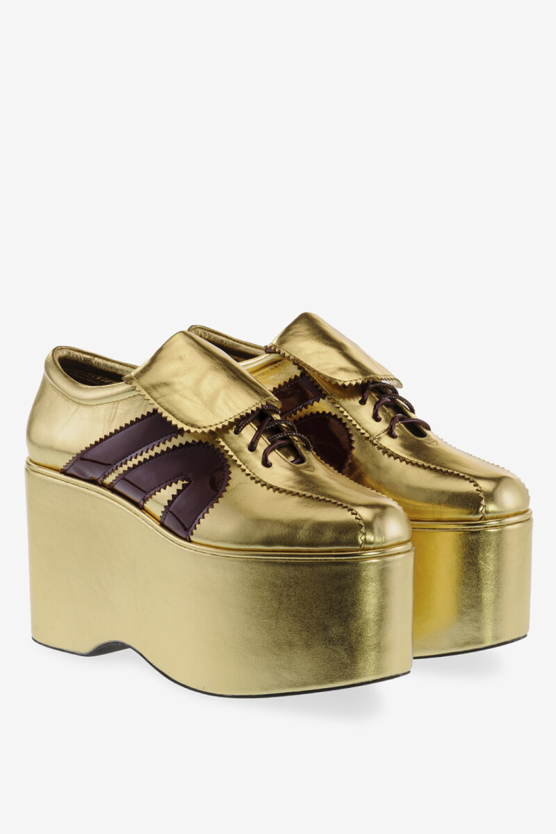 PLATAFORMA UPSCALE Oro