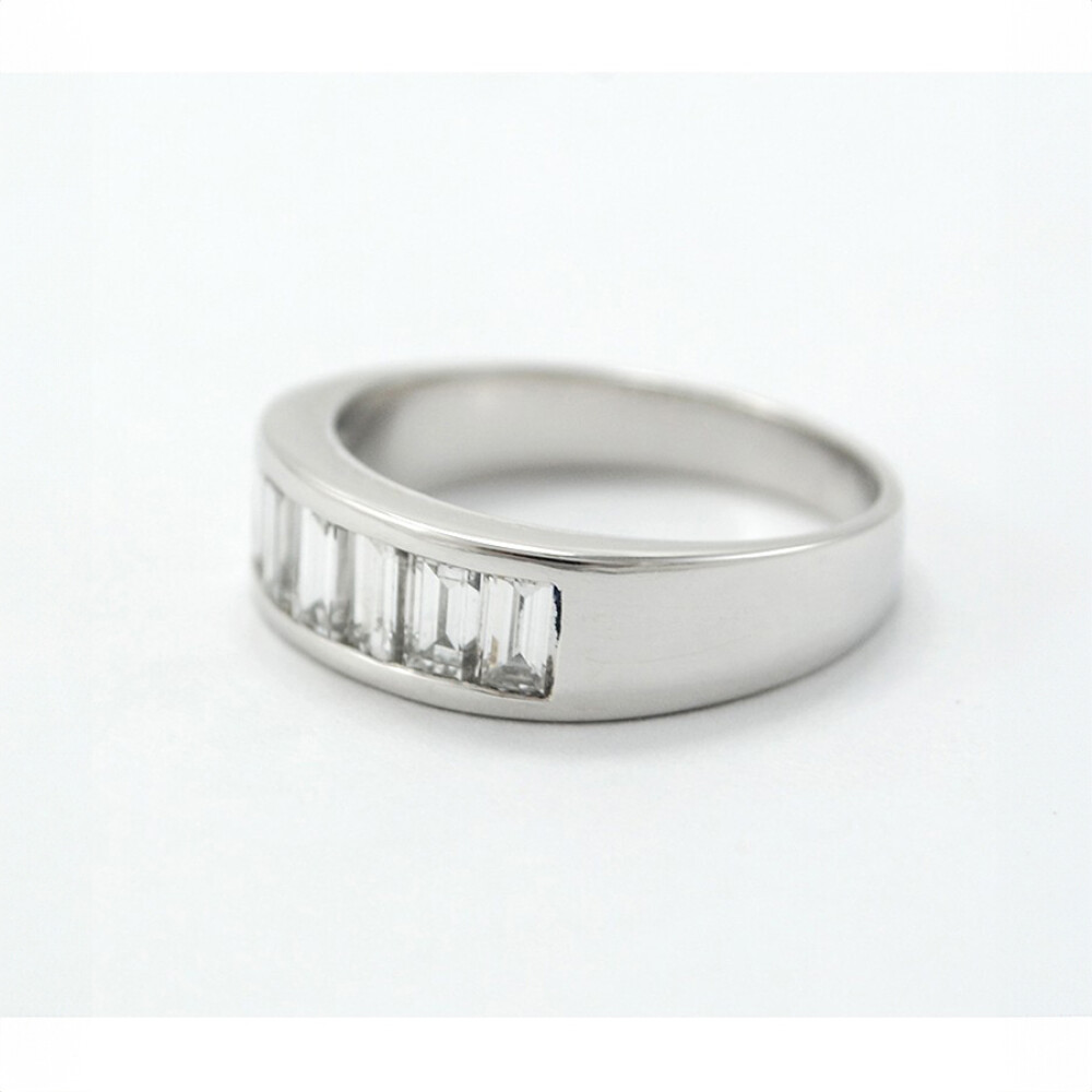 Anillo Oro 18K Blanco Y 7 Brillantes Baguettes Anillo Oro 18K Blanco Y 7 Brillantes Baguettes