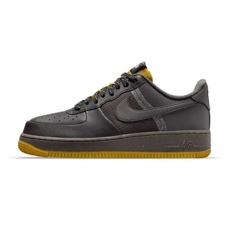 CHAMPION NIKE HOMBRE AIR FORCE 1 '07 LV8 S/C
