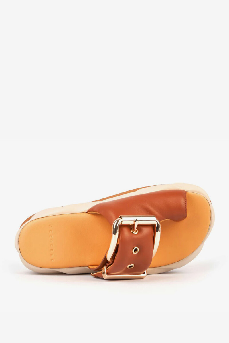 SANDALIA MELLOW GLOW Marron